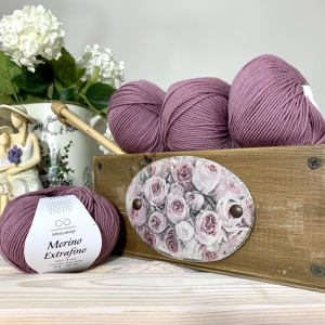 Infinity Merino Extrafine 4631 Light Lilac